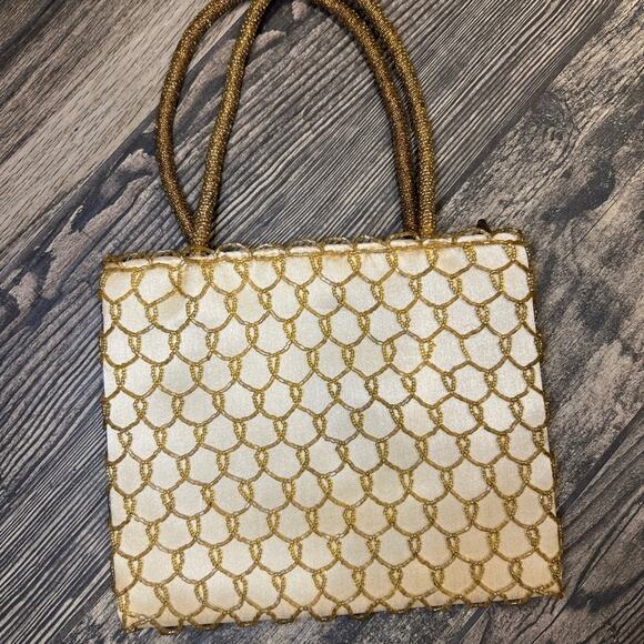 Bijoux Terner Gold Beaded Handbag - Picture 3 of 4